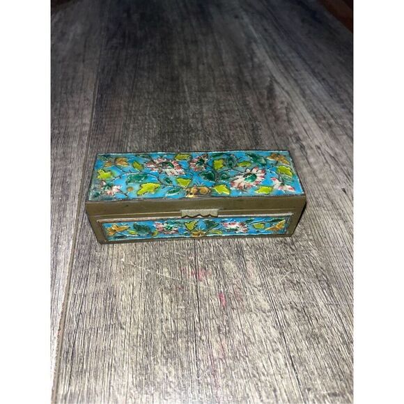 Vintage Chinese Brass Enamel Hinged Stamp Box Trinket Box - Picture 1 of 6